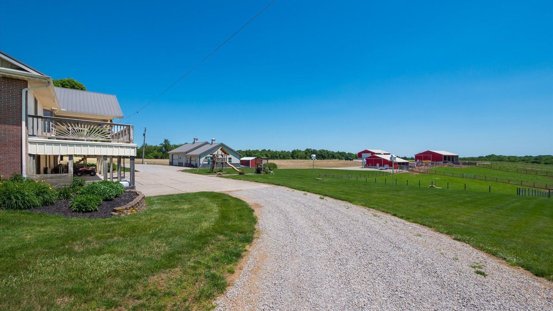 10550 County Road 53 Road Mount Perry, OH 43760 - Photo 54 of 107