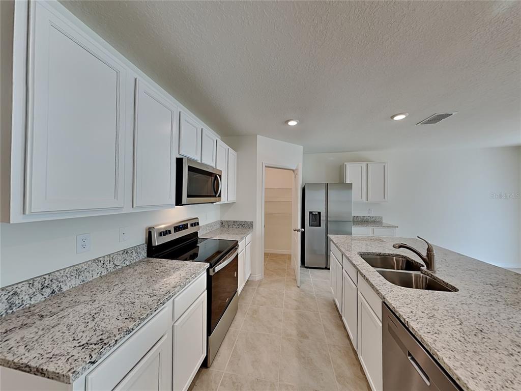 1004 Brooklet Drive Davenport, FL 33837 - Photo 4 of 15