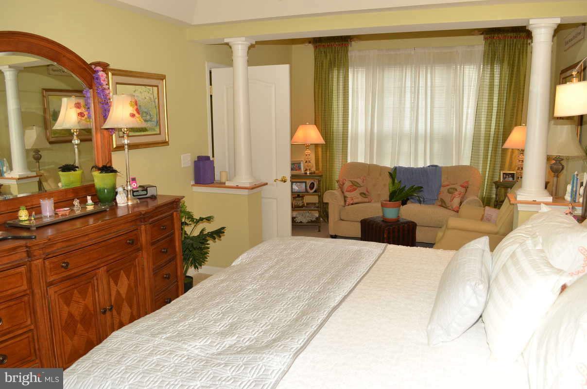 7305 Maplecrest Road, Unit 201 Elkridge, MD 21075 - Photo 10 of 16 Bedroom (Master)