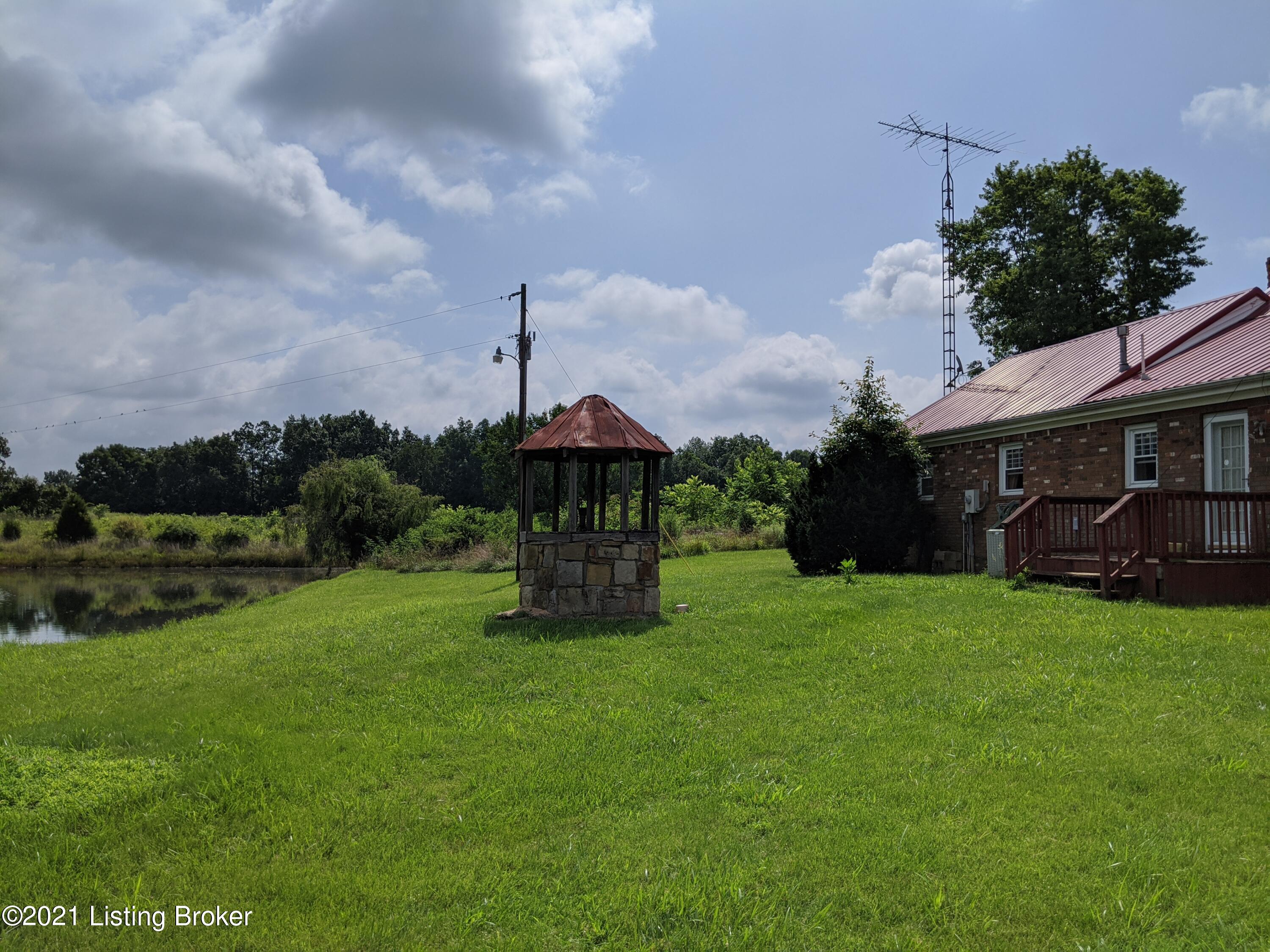 3541 Wilson Church Road Caneyville, KY 42721 - Photo 3 of 17 Caneyville Listing Pic 5