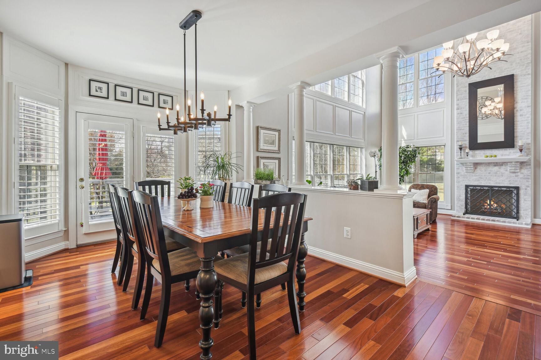 10 Maplecrest Court Potomac, MD 20854 - Photo 20 of 73 Breakfast Area