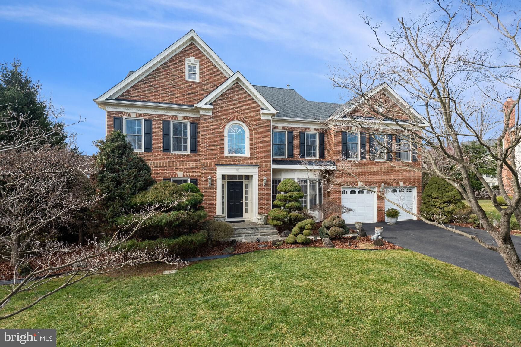 10 Maplecrest Court Potomac, MD 20854 - Photo 73 of 73 Front View