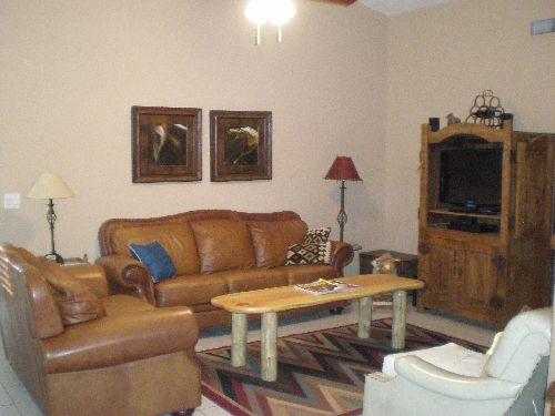 533 West St John Road Phoenix, AZ 85023 - Photo 10 of 23 Family 1