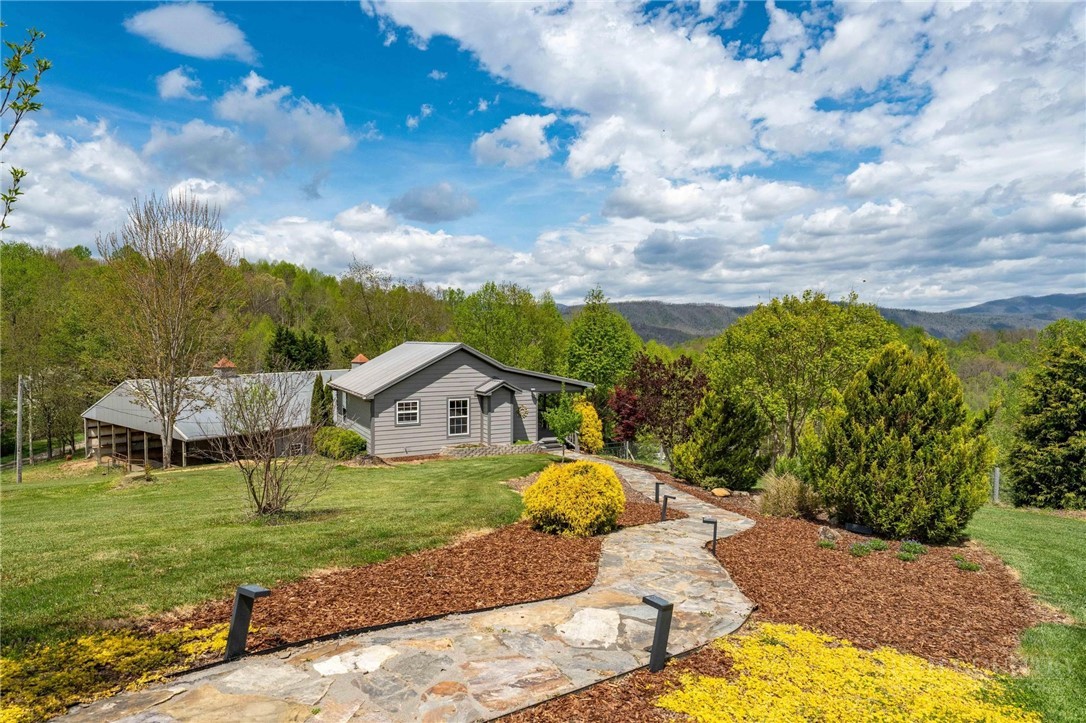 4861 Dry Hill Road Butler, TN 37640 - Photo 41 of 50 Gallery Image 41
