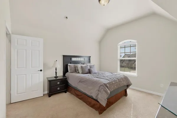 $585,000 | 1515 Spring Hill Drive, Cedar Hill, TX 75104