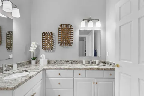 $1,250,000 | 6419 Stonefield Road, Middleton, WI 53562