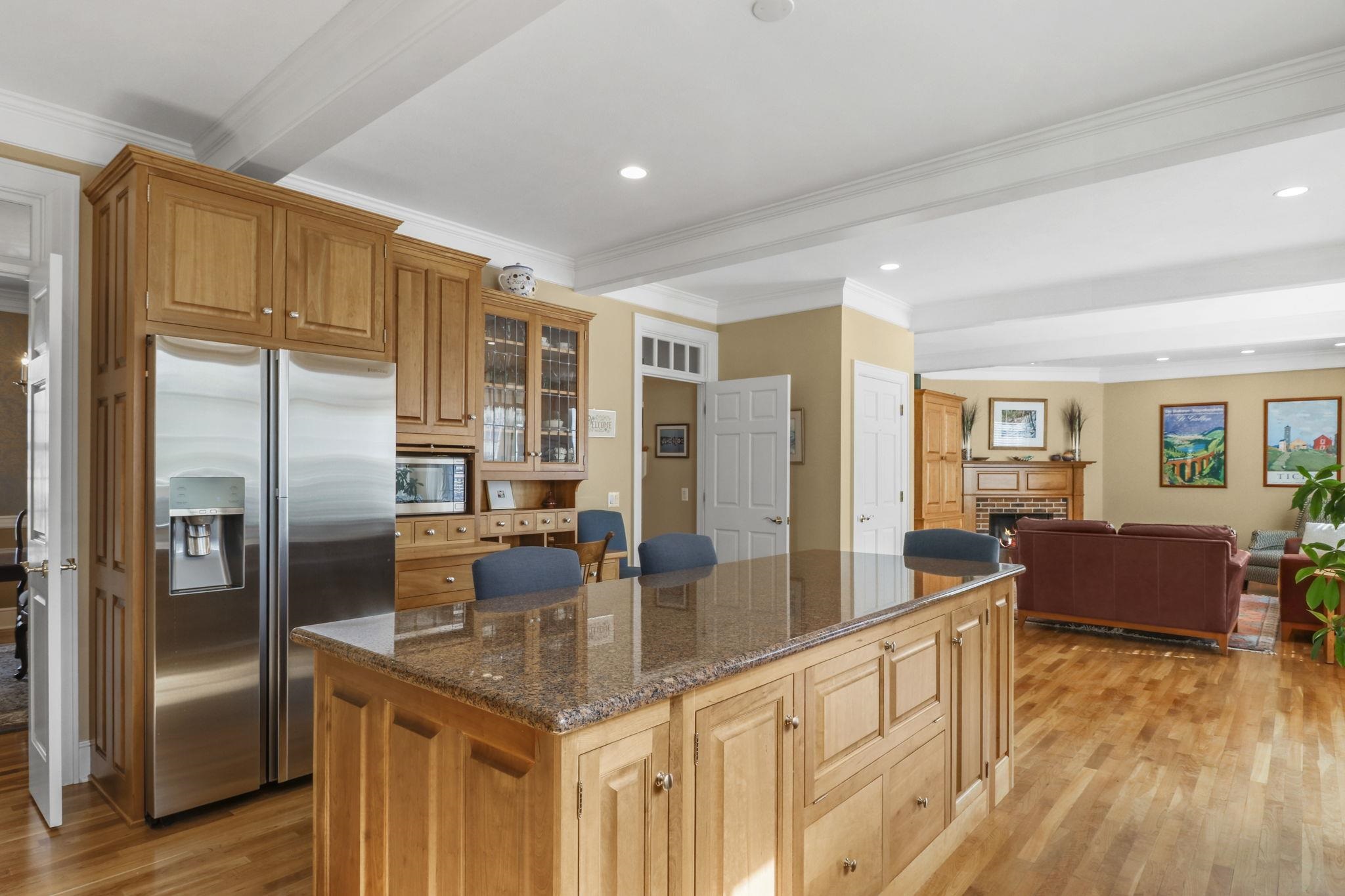 6419 Stonefield Road Middleton, WI 53562 - Photo 7 of 48