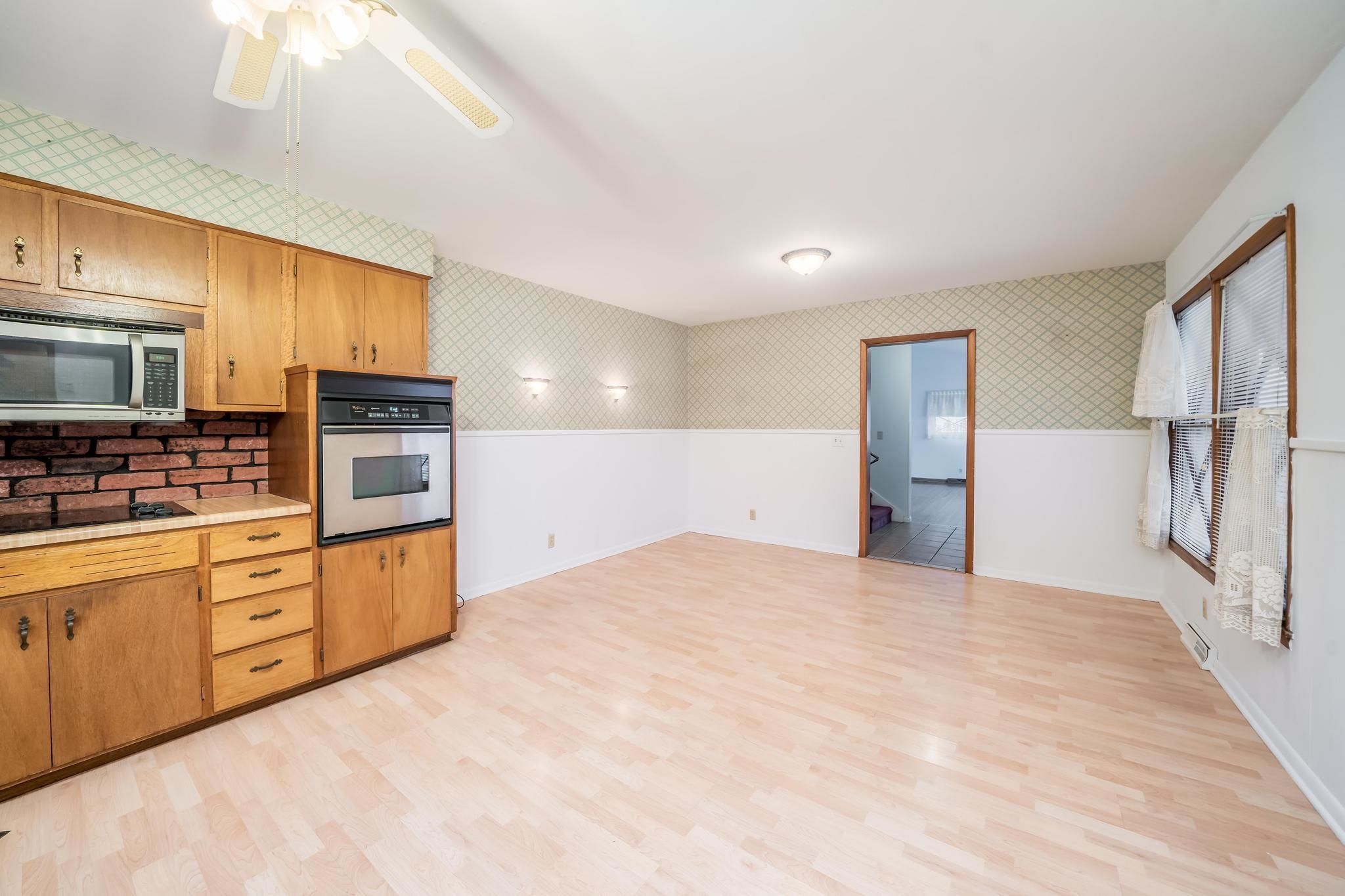 9101 West Delano Street Wichita, KS 67212 - Photo 14 of 31