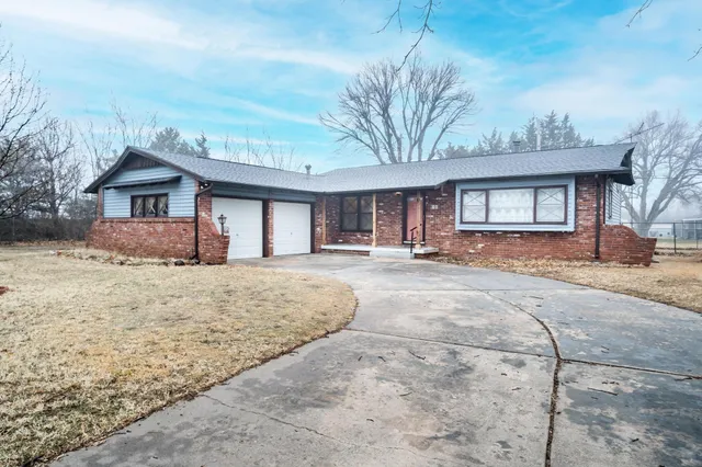 $175,000 | 9101 West Delano Street, Wichita, KS 67212