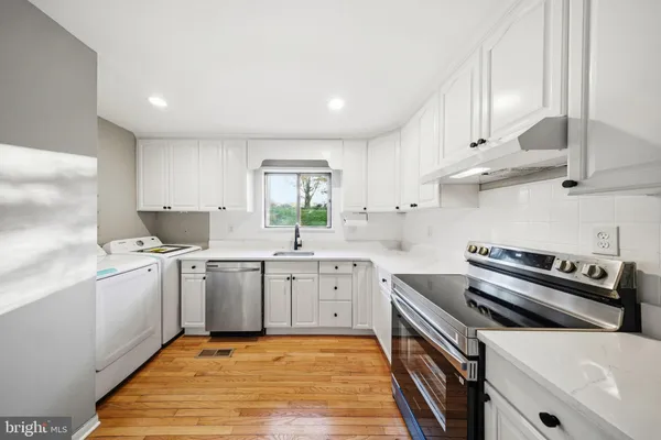 $350,000 | 22 Benji Court, Unit 132, Gaithersburg, MD 20877