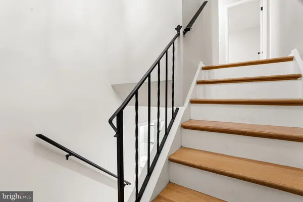 $350,000 | 22 Benji Court, Unit 132, Gaithersburg, MD 20877