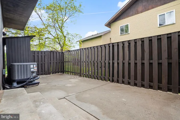 $350,000 | 22 Benji Court, Unit 132, Gaithersburg, MD 20877