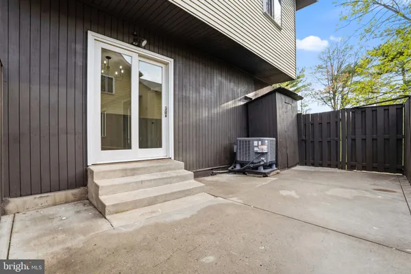 $350,000 | 22 Benji Court, Unit 132, Gaithersburg, MD 20877