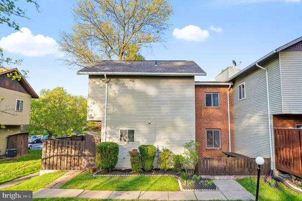 $350,000 | 22 Benji Court, Unit 132, Gaithersburg, MD 20877