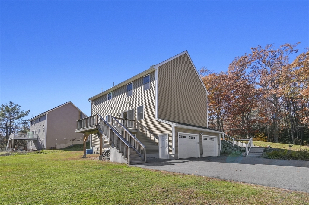 168 Fitchburg Road Townsend, MA 01469 - Photo 3 of 36
