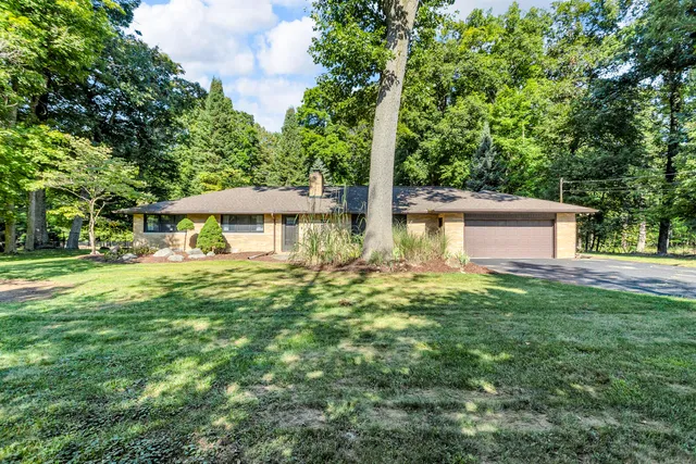 $425,000 | 3140 Happy Valley Road, Jackson, MI 49203