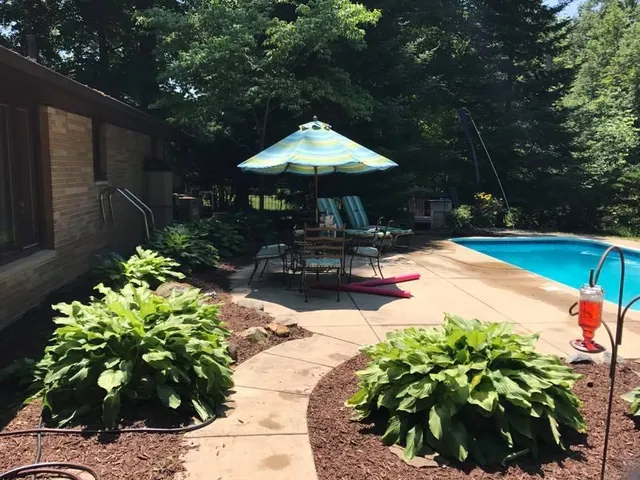 $425,000 | 3140 Happy Valley Road, Jackson, MI 49203