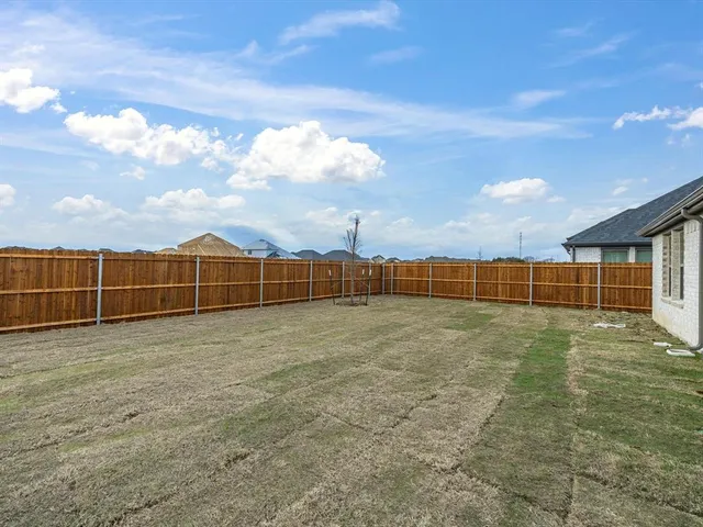 $2,600 | 448 Blackwater Trail, Waxahachie, TX 75165