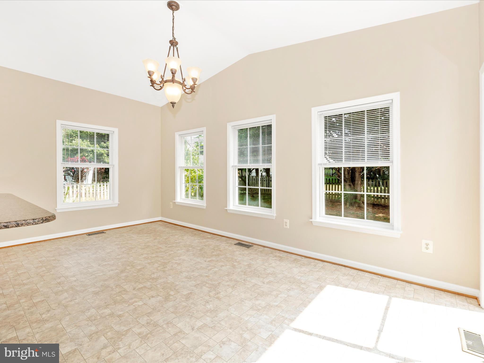432 Delaware Road Frederick, MD 21701 - Photo 3 of 72 Morning Room
