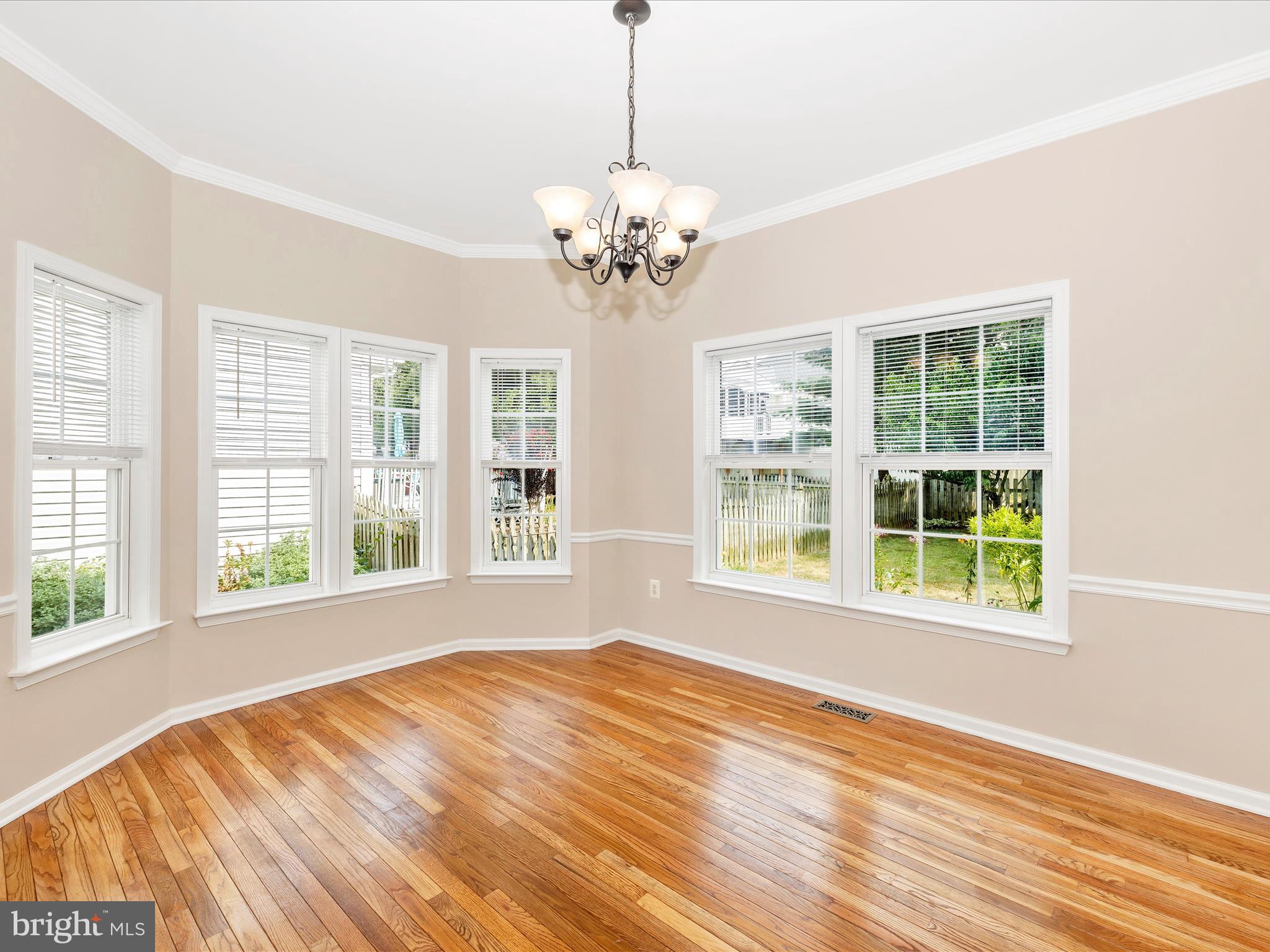 432 Delaware Road Frederick, MD 21701 - Photo 4 of 72 Dining Room