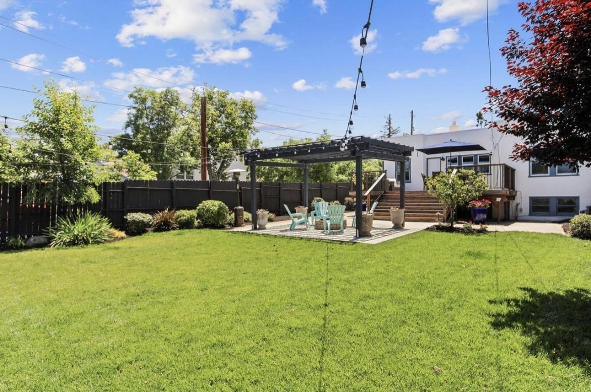 500 Main Street Roseville, CA 95678 - Photo 21 of 23 a view of a table and chairs in the garden