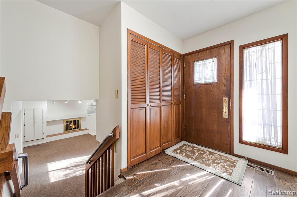 2075 Derby Road Troy, MI 48084 - Photo 5 of 62 Gallery Image 5
