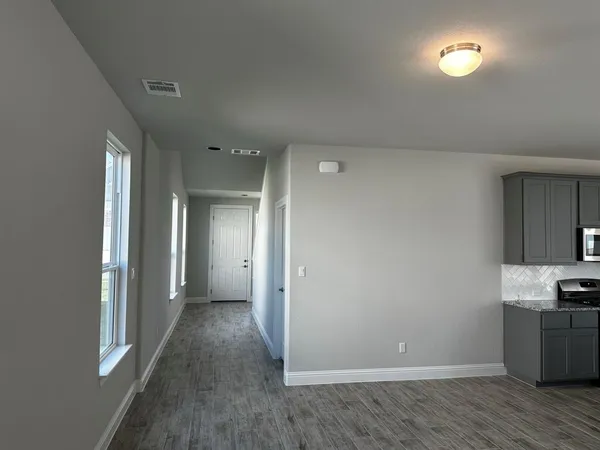 $2,169 | 109 Riverhill Drive, Georgetown, TX 78628