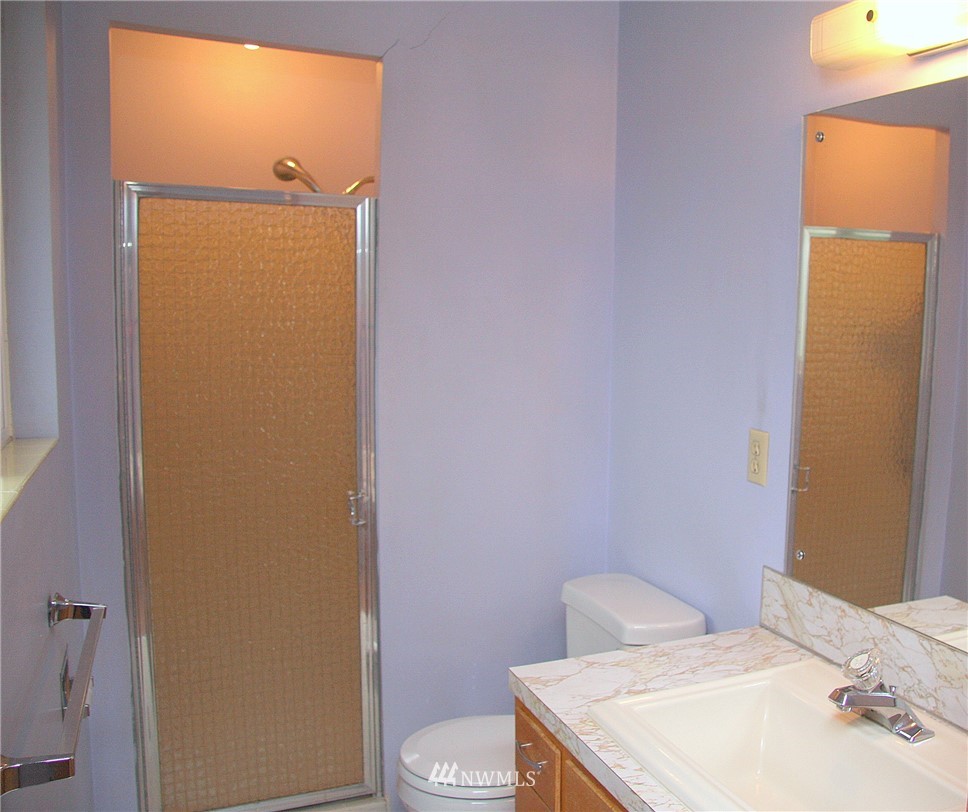 5598 South Langston Road Seattle, WA 98178 - Photo 10 of 23 Gallery Image 10