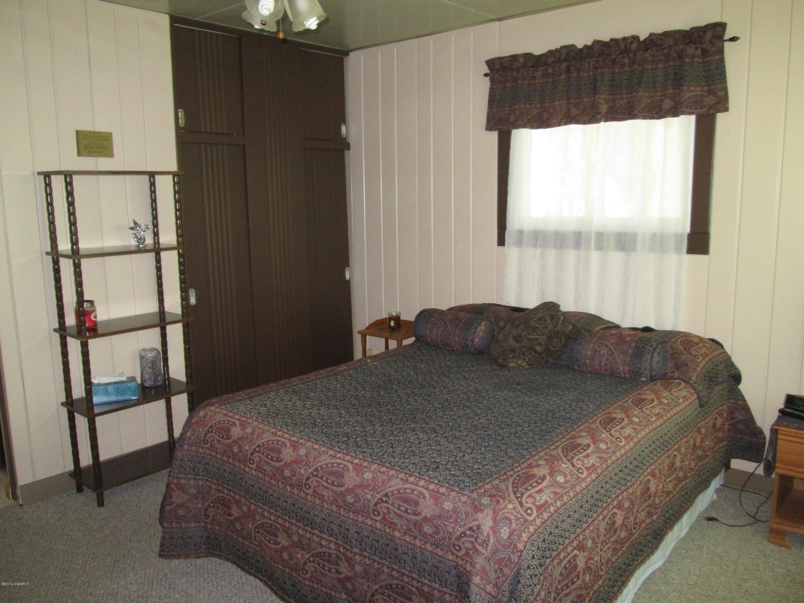 410 North Main Street Three Rivers, MI 49093 - Photo 12 of 24 410 N
