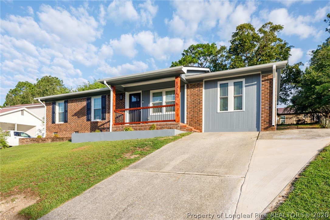 3321 Red Fox Road Spring Lake, NC 28390 - Photo 3 of 24 Gallery Image 3