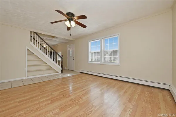 $599,000 | 113 Hickory Lane, Levittown, NY 11756