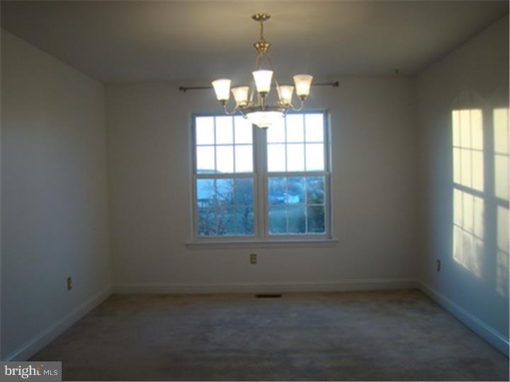 380 Martins Road Reading, PA 19608 - Photo 5 of 20