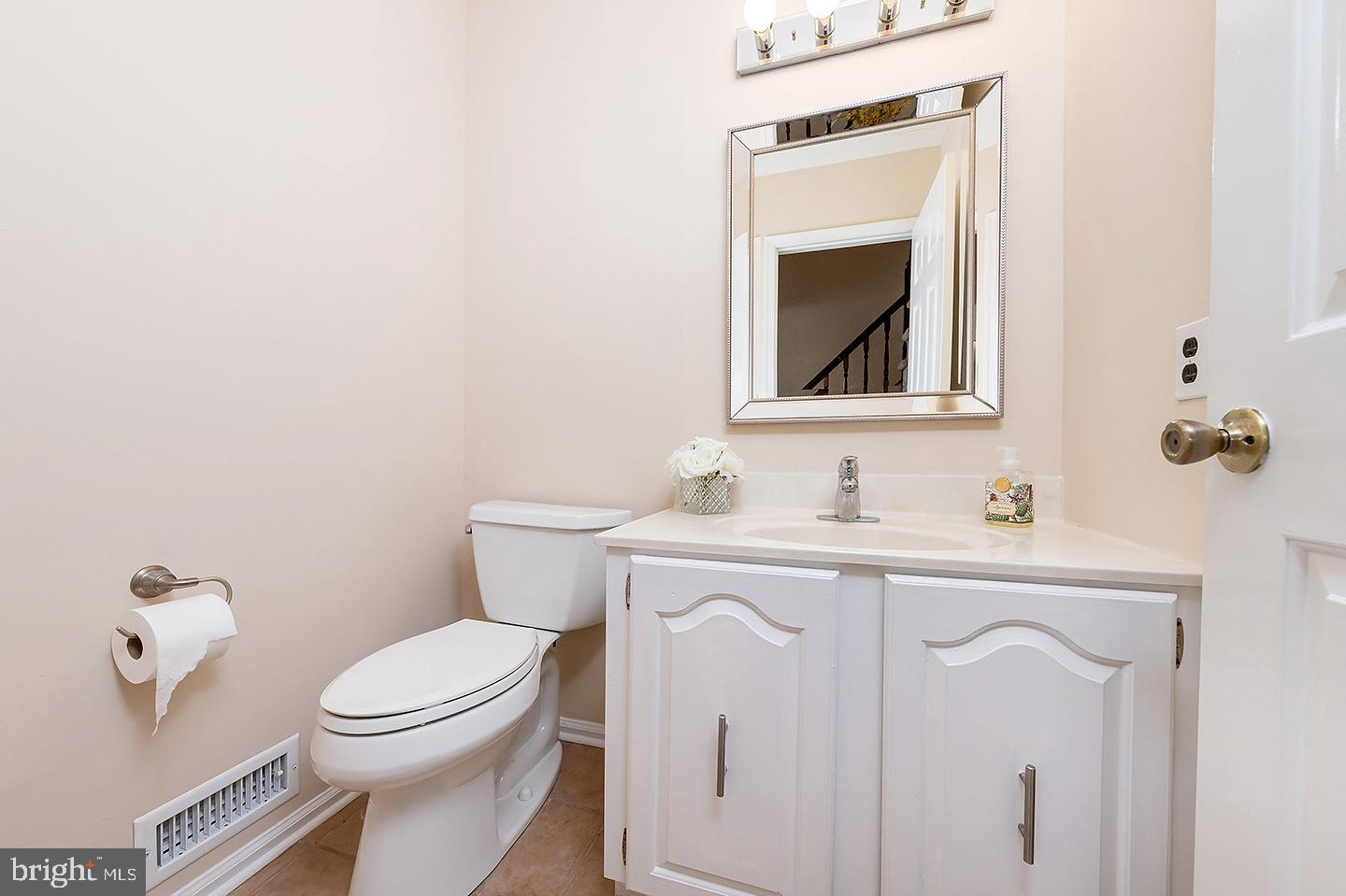 6 Abinger Lane Cherry Hill, NJ 08003 - Photo 15 of 26