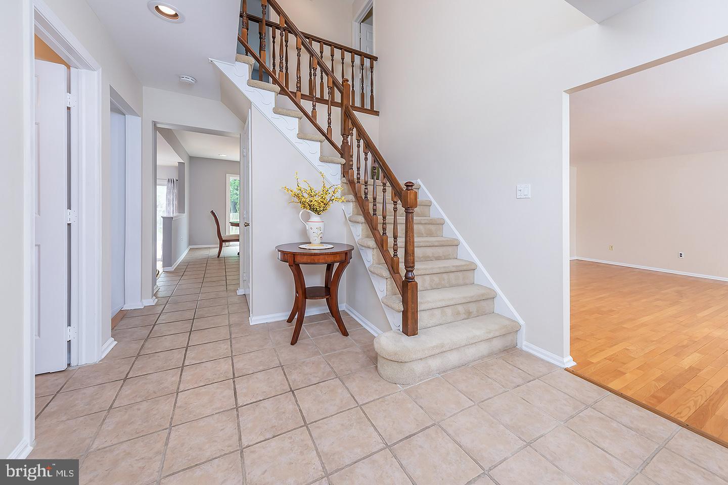 6 Abinger Lane Cherry Hill, NJ 08003 - Photo 4 of 26