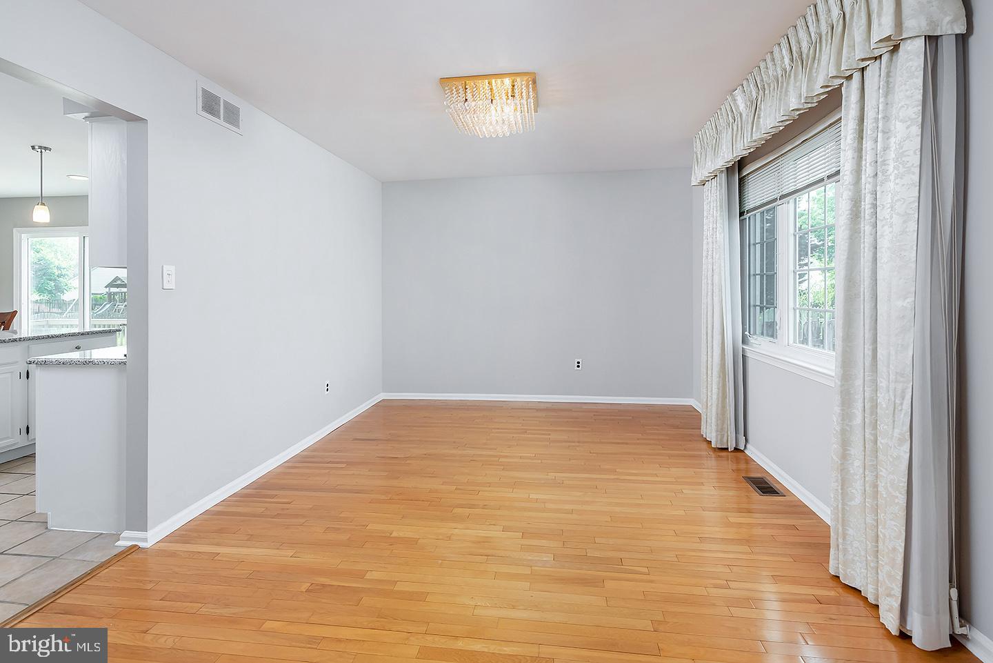 6 Abinger Lane Cherry Hill, NJ 08003 - Photo 7 of 26