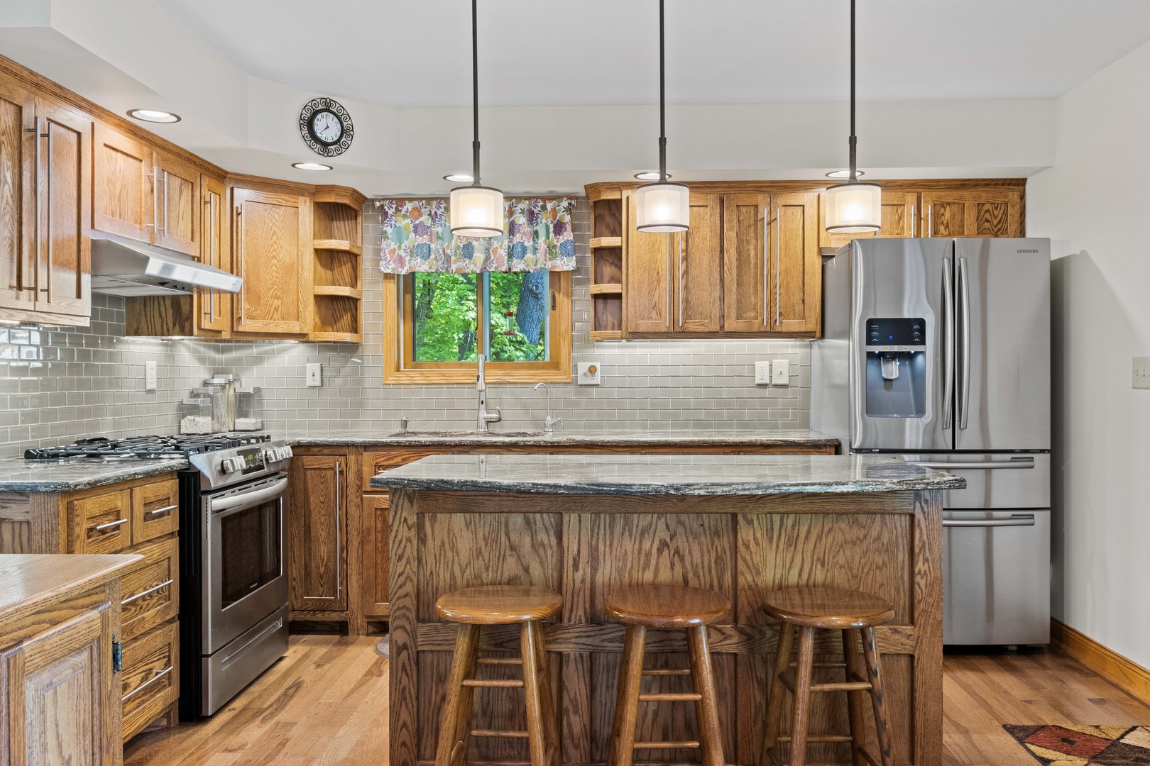 2533 Circle Road Marseilles, IL 61341 - Photo 4 of 42 Gallery Image 4