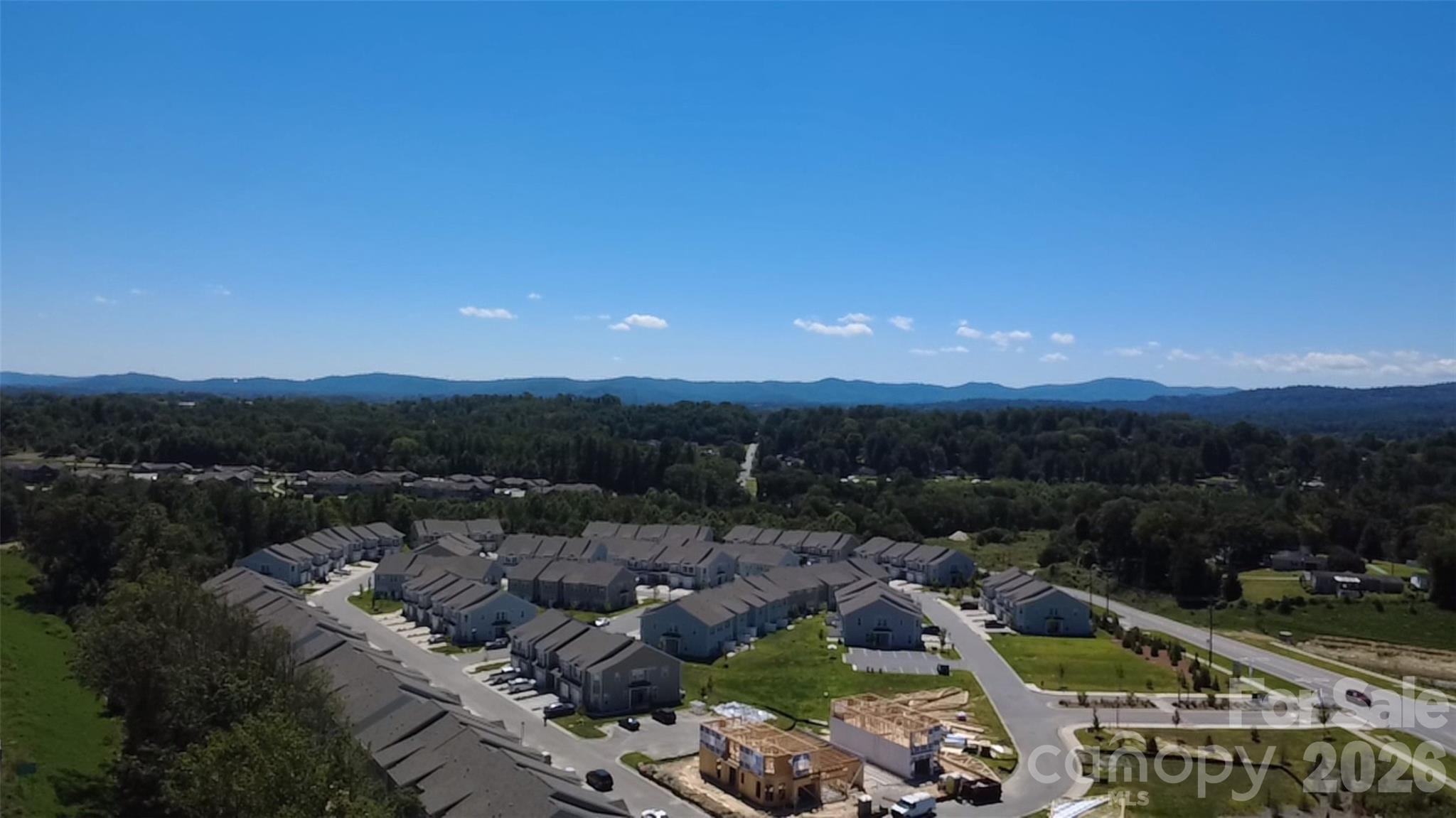 384 Creekview Road Hendersonville, NC 28792 - Photo 2 of 22