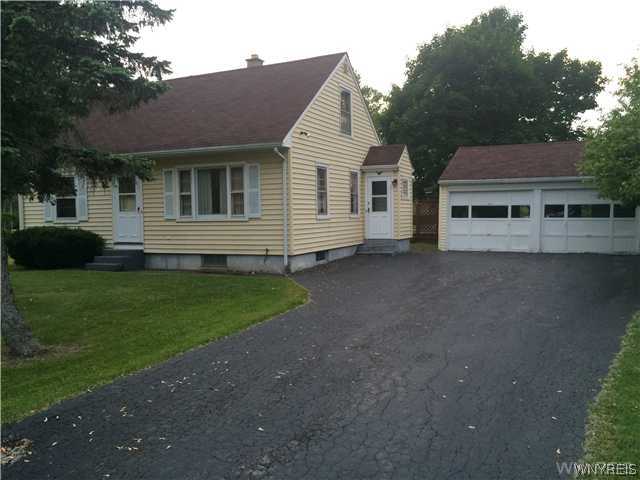 684 Ransom Road Lancaster, NY 14086 - Photo 1 of 1 Exterior Front