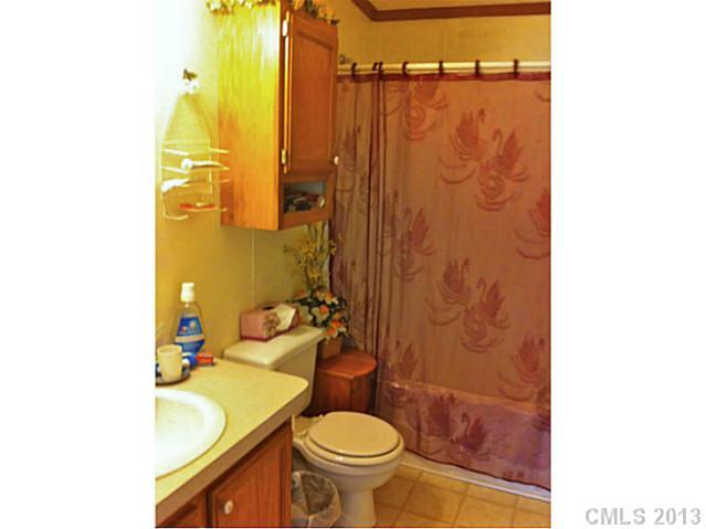 2230 Withers Road Maiden, NC 28650 - Photo 13 of 16 Gallery Image 13