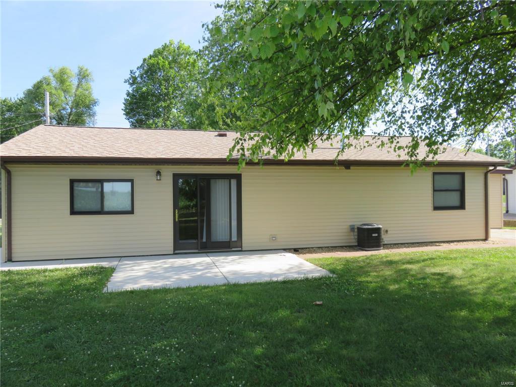 607 Brown Road Brighton, IL 62012 - Photo 24 of 27