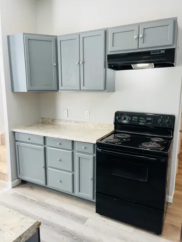 $1,375 | 1756 South Delaware Street, Indianapolis, IN 46225