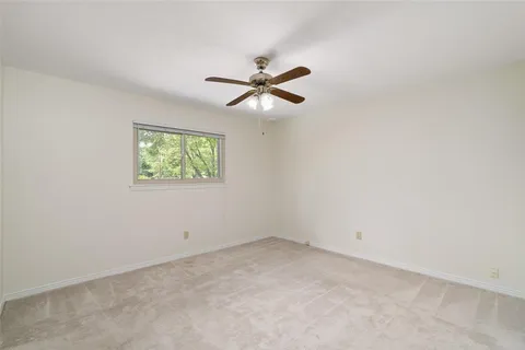 $275,000 | 833 Ray Andra Drive, DeSoto, TX 75115