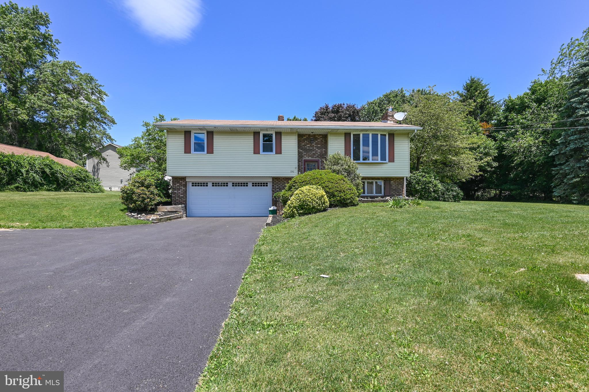 790 Black Rock Road Hanover, PA 17331 - Photo 2 of 41