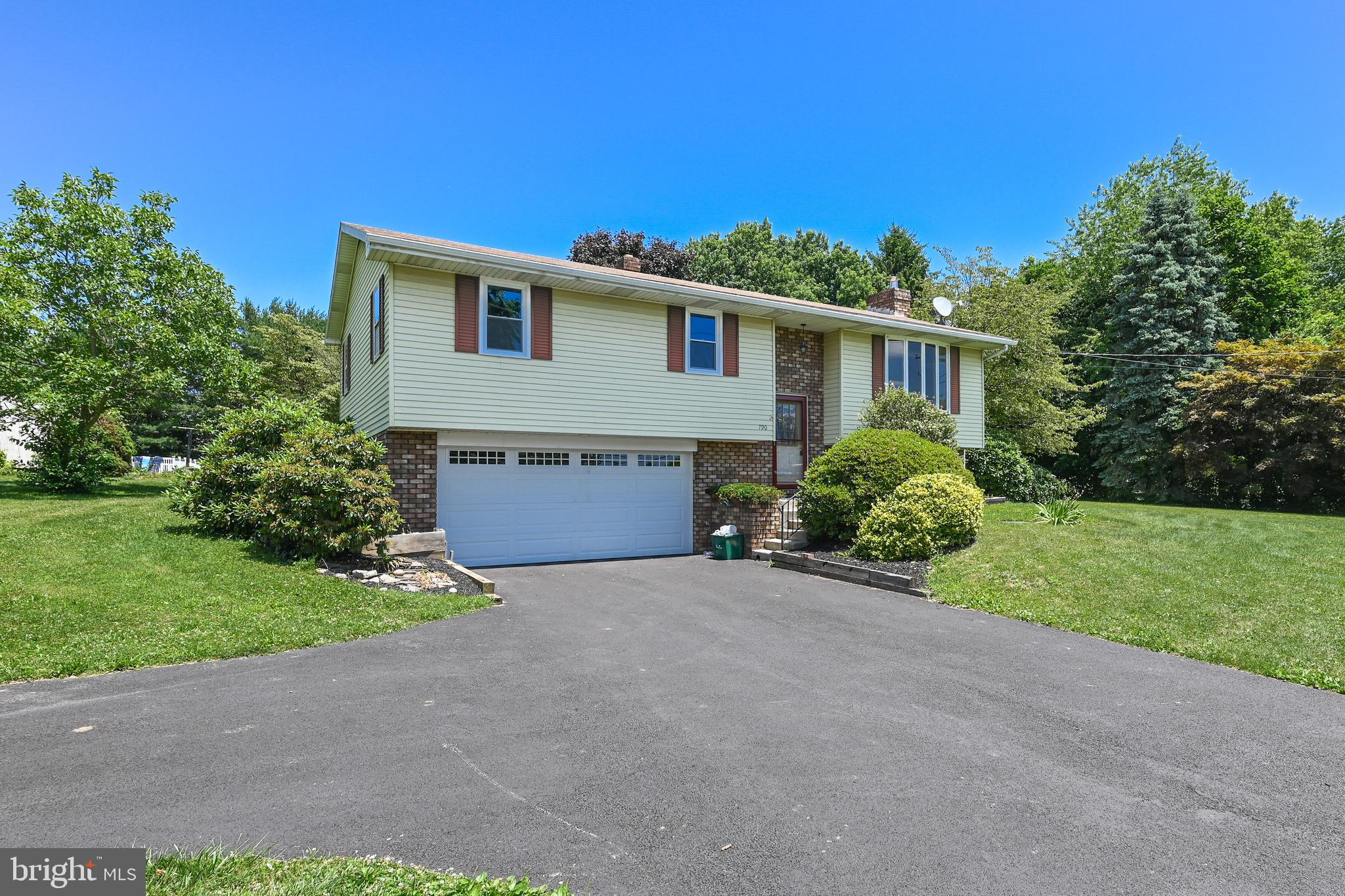 790 Black Rock Road Hanover, PA 17331 - Photo 3 of 41