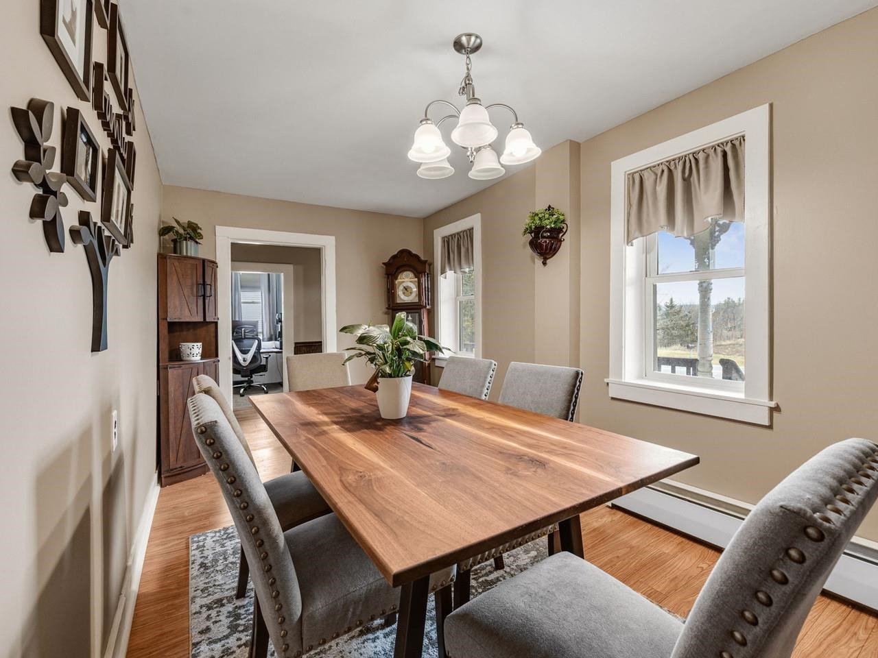 2490 Crown Point Road Bridport, VT 05734 - Photo 15 of 57