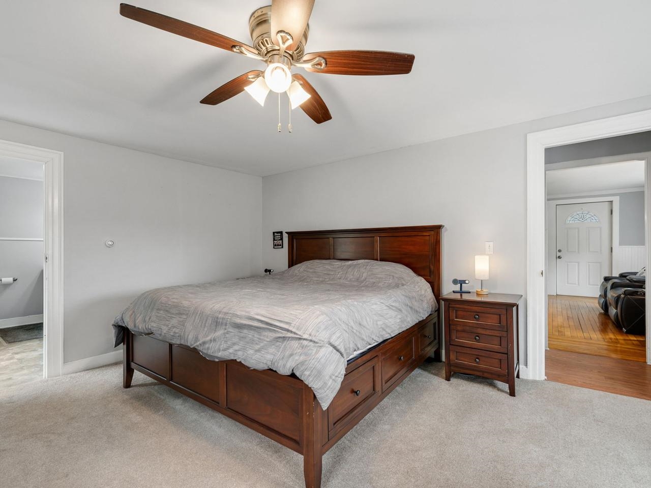 2490 Crown Point Road Bridport, VT 05734 - Photo 23 of 57