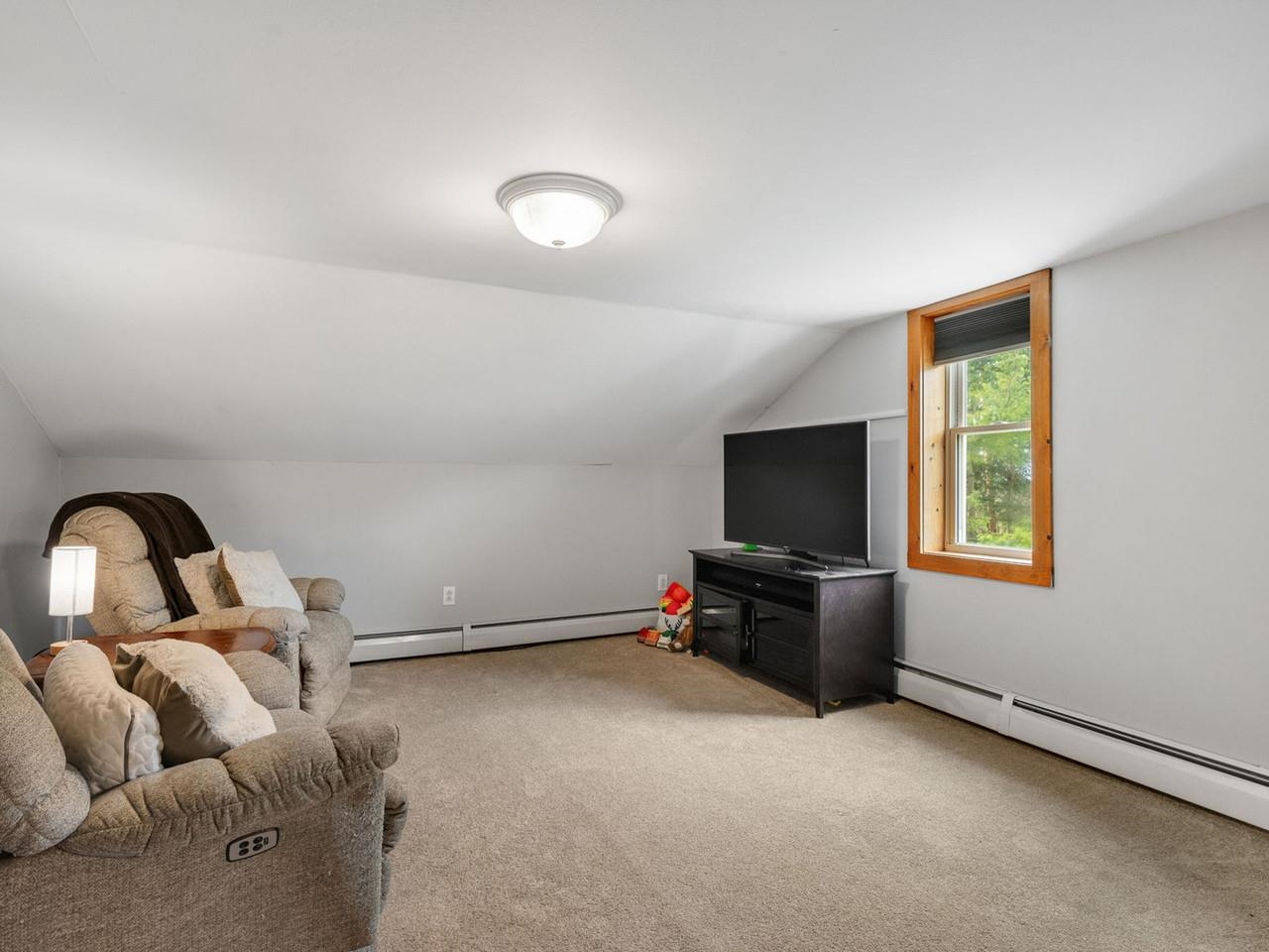 2490 Crown Point Road Bridport, VT 05734 - Photo 29 of 57