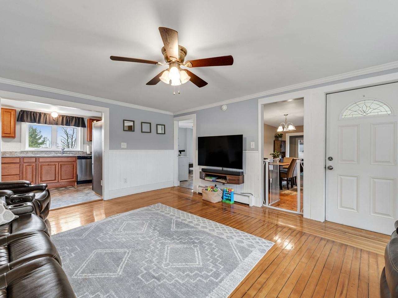 2490 Crown Point Road Bridport, VT 05734 - Photo 8 of 57