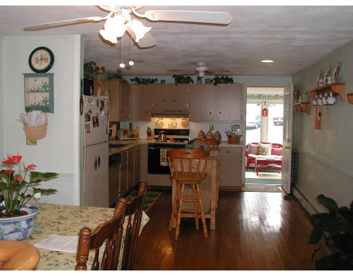 183 Orchard Road Marshfield, MA 02050 - Photo 8 of 13 Gallery Image 8