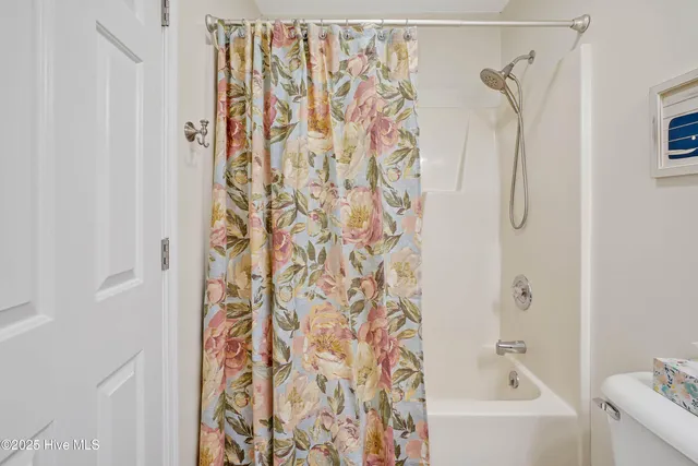 $3,000 | 2505 West Dolphin Drive, Oak Island, NC 28465